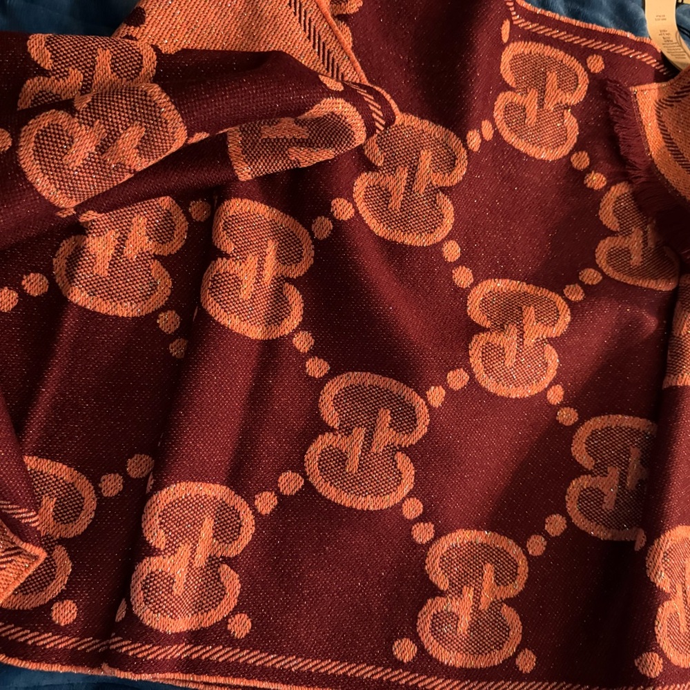Gucci metallic pink and Burgundy Scarf - Picture 6 of 7